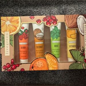 Livegreen moisturizing lip balm